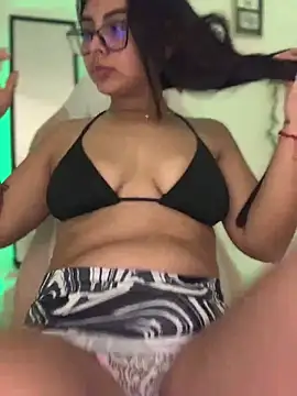 Alessiasex  online show from February 28, 11:34 pm