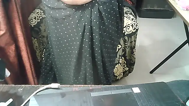 Snapshot of Punambhabisexy chatting on April 22, 10:22 pm Punambhabisexy online show from April 22, 10:22 pm