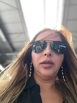  Abril-Office1 online show from April 7, 3:12 pm