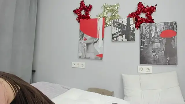 Tiny JuJu online show from December 15, 1:21 am