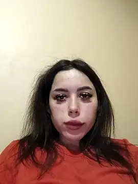 LovelyJulliette online show from February 18, 9:31 pm