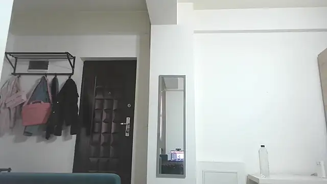 LovelyJulliette online show from March 16, 1:48 pm