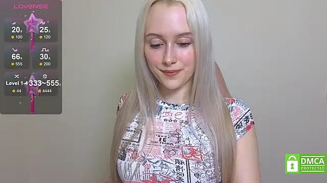 CaseyLabow online show from December 4, 1:42 pm