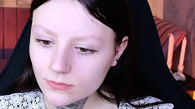 Snapshot of VeliraBraitberg chatting on December 7, 8:11 am VeliraBraitberg online show from December 7, 8:11 am