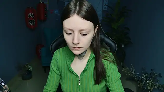 Snapshot of VeliraBraitberg chatting on February 23, 5:01 am VeliraBraitberg online show from February 23, 5:01 am