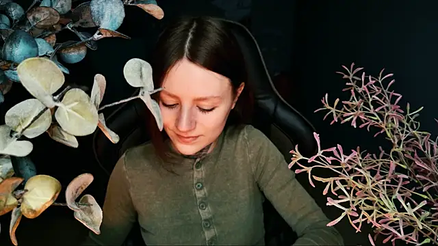 Snapshot of VeliraBraitberg chatting on March 14, 8:10 am VeliraBraitberg online show from March 14, 8:10 am