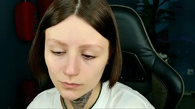 Snapshot of VeliraBraitberg chatting on March 16, 8:10 am VeliraBraitberg online show from March 16, 8:10 am