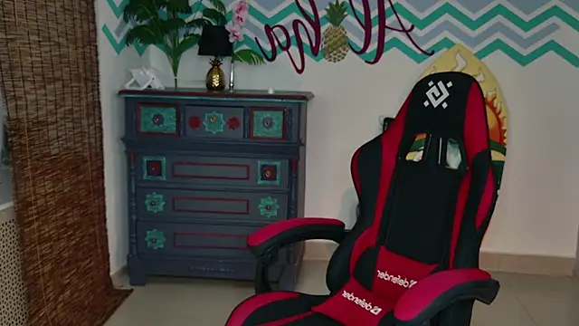 Snapshot of VeliraBraitberg chatting on September 29, 10:31 am VeliraBraitberg online show from September 29, 10:31 am