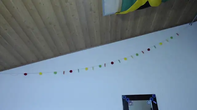 Snapshot of Gaby_cute_16 chatting on October 31, 12:33 am Gaby cute 16 online show from October 31, 12:33 am