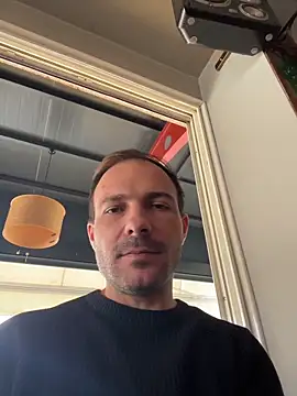 Adventurehotman online show from November 4, 1:54 pm