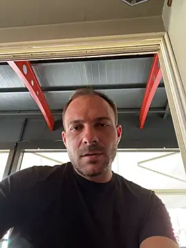 Adventurehotman online show from June 23, 3:43 pm