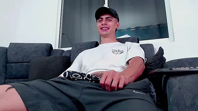 Stiven CL online show from September 20, 5:03 pm