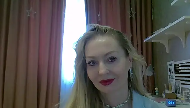 Snapshot of ZarinaSwift chatting on September 25, 4:38 am ZarinaSwift online show from September 25, 4:38 am