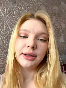 AmmyHot online show from November 6, 4:57 am