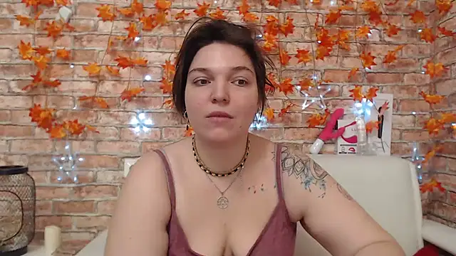 Amelia Kiss  online show from November 26, 12:55 am