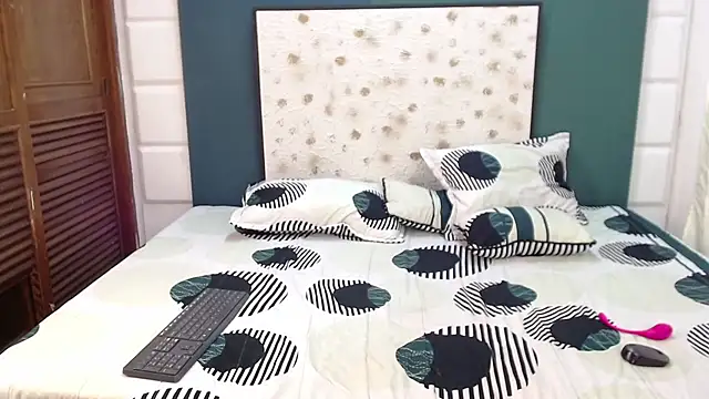 InkedSabrina online show from February 26, 4:58 am