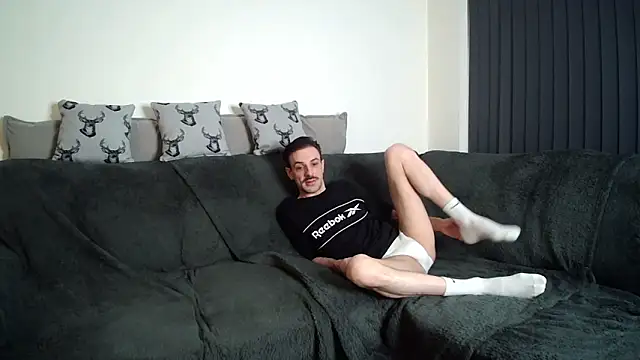 Snapshot of twotwinkhusbandss chatting on March 5, 6:37 pm twotwinkhusbandss online show from March 5, 6:37 pm