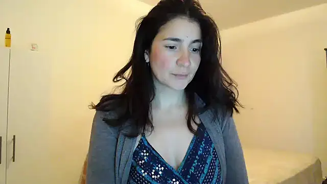 samantha s69 online show from December 7, 12:35 pm