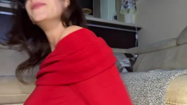 Snapshot of Missy_baby chatting on February 15, 7:21 pm Missy baby online show from February 15, 7:21 pm