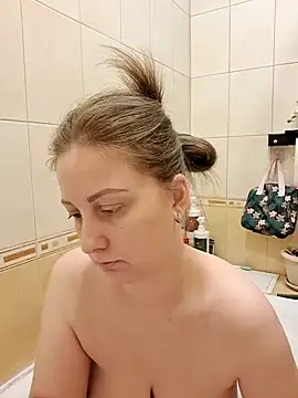 Sakura Green online show from January 19, 8:41 pm