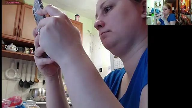 Sakura Green online show from September 20, 1:34 pm