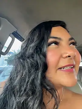 Snapshot of Juli_Walker chatting on March 17, 8:45 pm Juli Walker online show from March 17, 8:45 pm