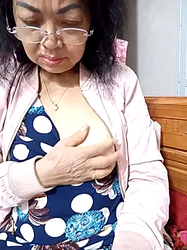 Hotestlove online show from November 22, 3:22 pm