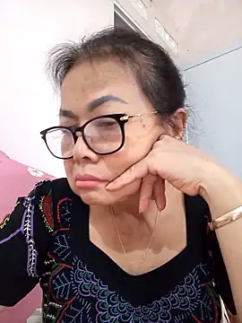 Hotestlove online show from March 24, 1:43 am