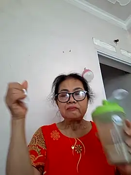 Hotestlove online show from May 24, 12:04 am