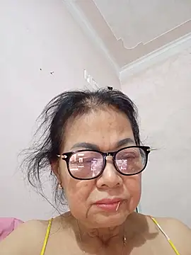 Hotestlove online show from May 27, 7:16 am