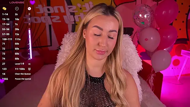 LiaBrazzerr online show from February 16, 8:32 am