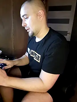 Foxyshaved online show from January 24, 5:10 am