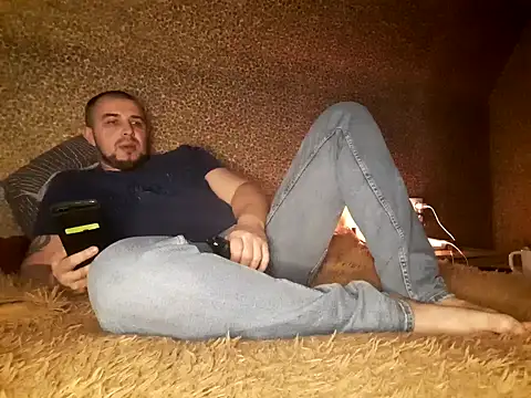 Foxyshaved online show from March 10, 4:28 am