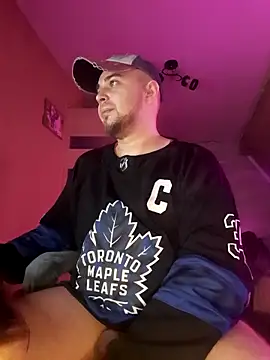 Foxyshaved online show from March 14, 4:32 am