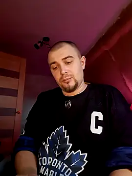 Foxyshaved online show from March 20, 4:51 am