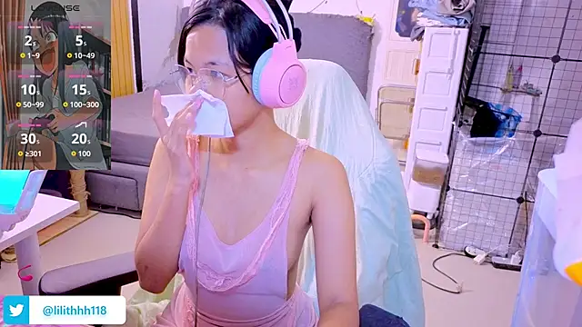 Kana G online show from February 6, 1:03 pm