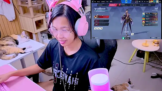 Kana G online show from April 10, 5:39 pm