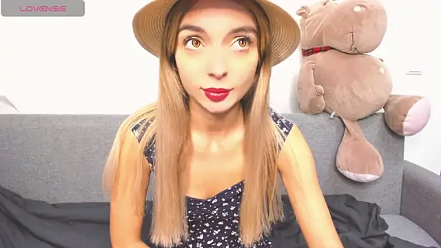 Snapshot of _ellen_meow_ chatting on December 8, 5:33 pm ellen meow online show from December 8, 5:33 pm