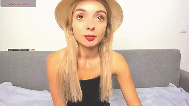 Snapshot of _ellen_meow_ chatting on January 31, 5:53 pm ellen meow online show from January 31, 5:53 pm