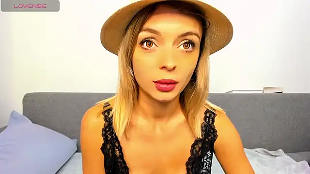  ellen meow  online show from October 29, 8:54 pm