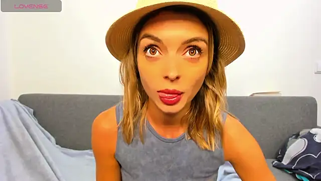  ellen meow  online show from November 6, 9:37 pm