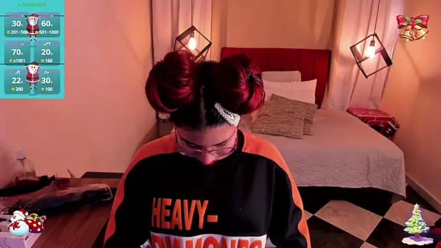 kyliejenner hot online show from December 19, 12:01 pm