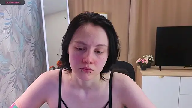 MaryCoopeer online show from November 24, 5:51 am