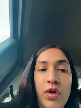 CuteeRose online show from May 27, 1:52 pm