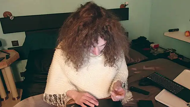 Prxscillia Tx online show from January 13, 5:23 pm