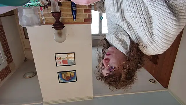 Prxscillia Tx online show from February 19, 11:06 am