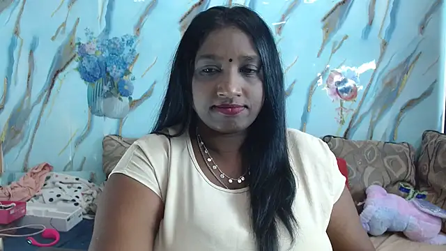 Snapshot of Indian_tracy chatting on May 18, 9:04 am Indian tracy online show from May 18, 9:04 am