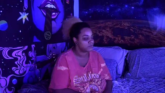 Snapshot of AutumnHart chatting on December 15, 2:16 pm AutumnHart online show from December 15, 2:16 pm