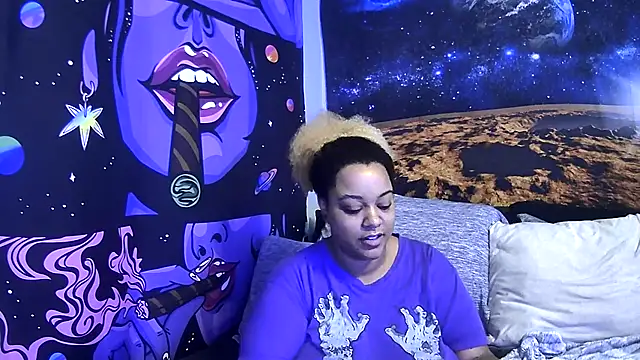 Snapshot of AutumnHart chatting on December 18, 4:06 pm AutumnHart online show from December 18, 4:06 pm