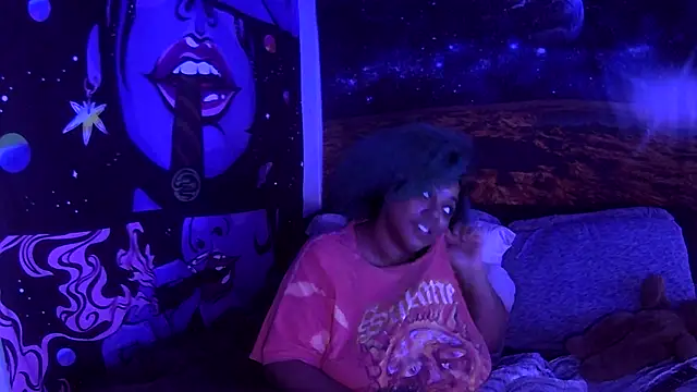 Snapshot of AutumnHart chatting on January 2, 5:39 pm AutumnHart online show from January 2, 5:39 pm